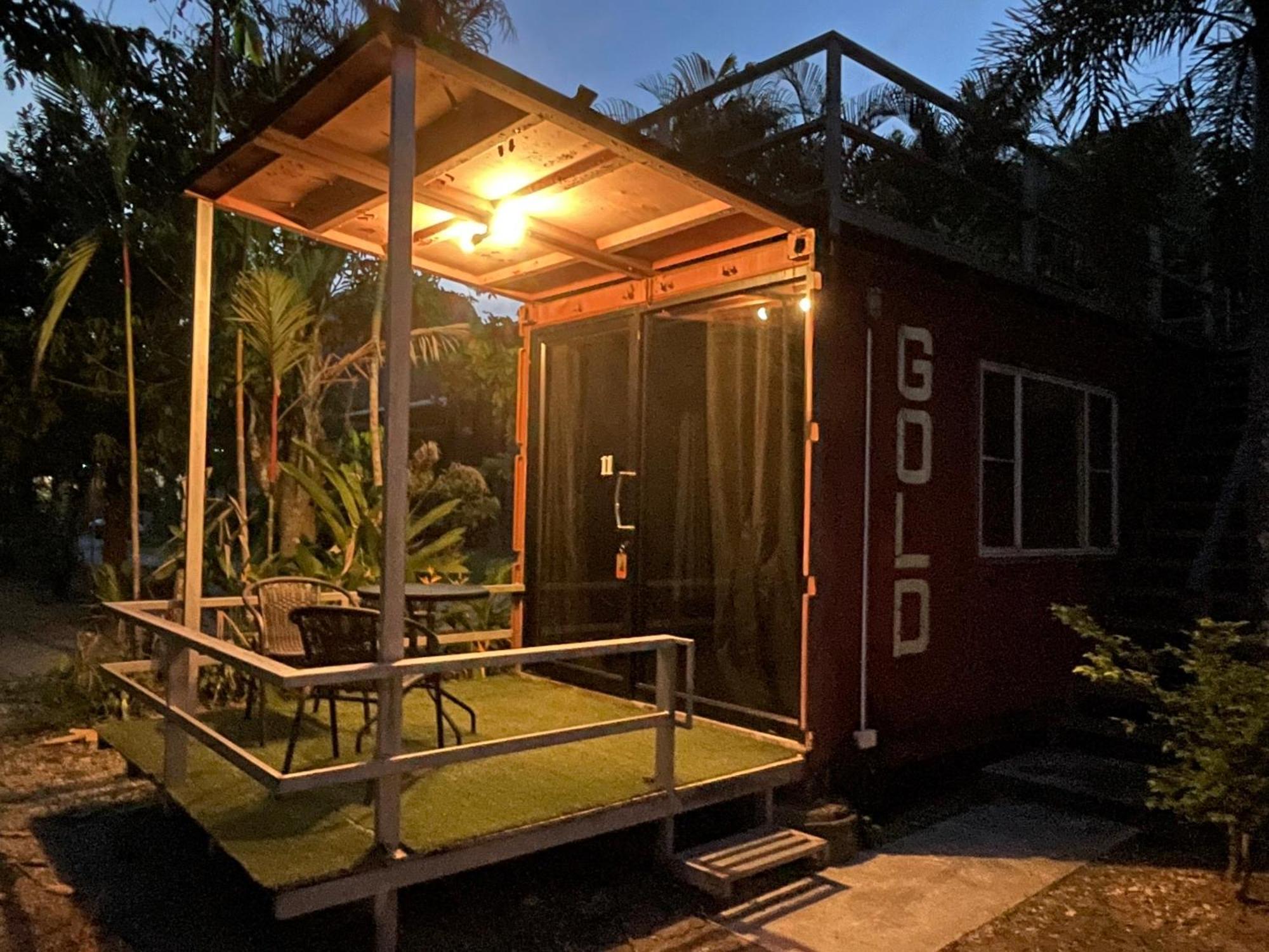 The Camper Lodge Khao Sok Ban Bang Bon Exteriör bild