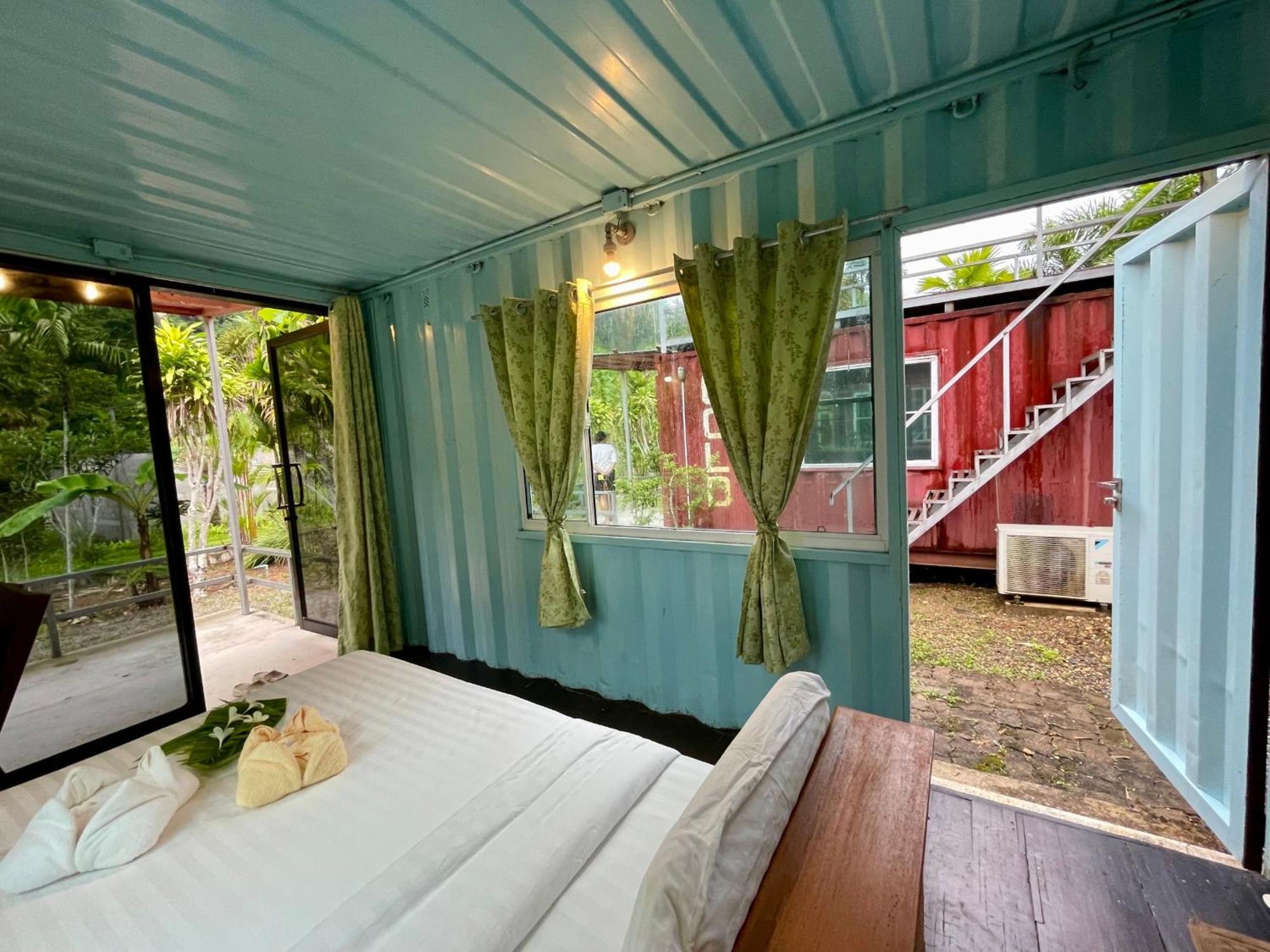 The Camper Lodge Khao Sok Ban Bang Bon Exteriör bild